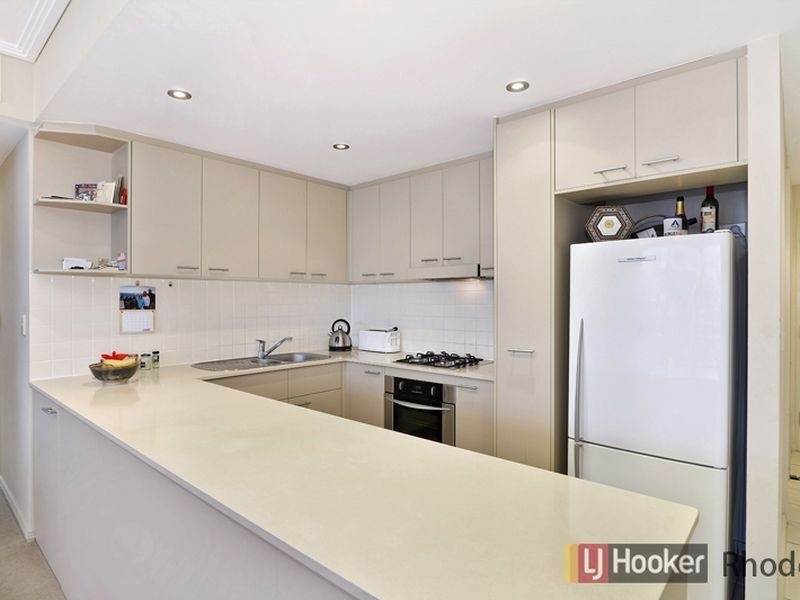707/39 Orara St, Waitara NSW 2077