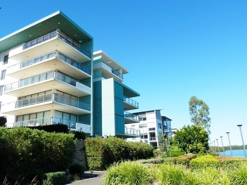 302/4 Lewis Ave, Rhodes NSW 2138