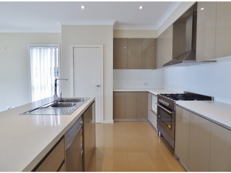 7 Lillypilly St, Colebee NSW 2761