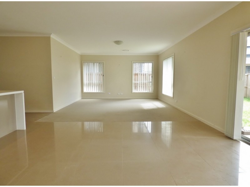 7 Lillypilly St, Colebee NSW 2761