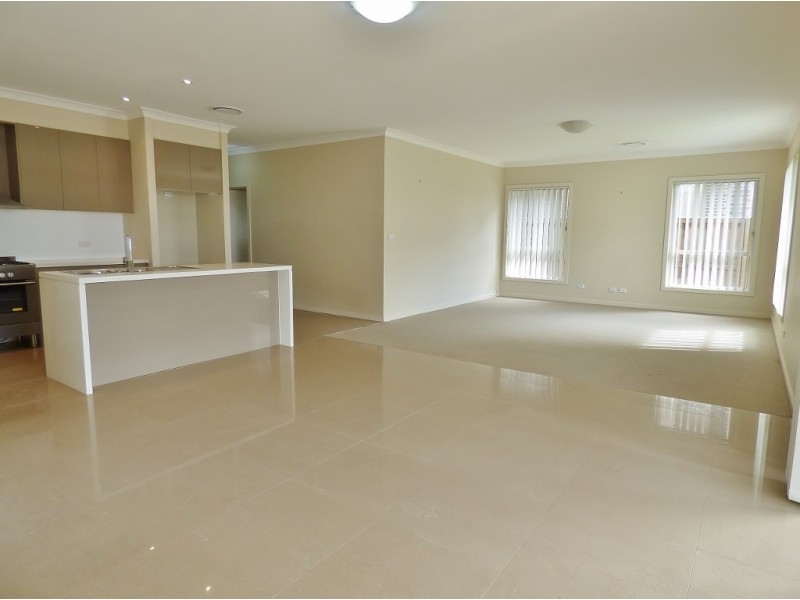 7 Lillypilly St, Colebee NSW 2761