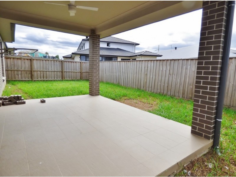 7 Lillypilly St, Colebee NSW 2761