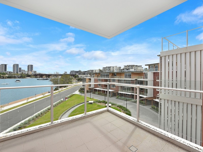 146 Bowden Street, Meadowbank NSW 2114