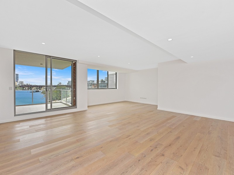 146 Bowden Street, Meadowbank NSW 2114