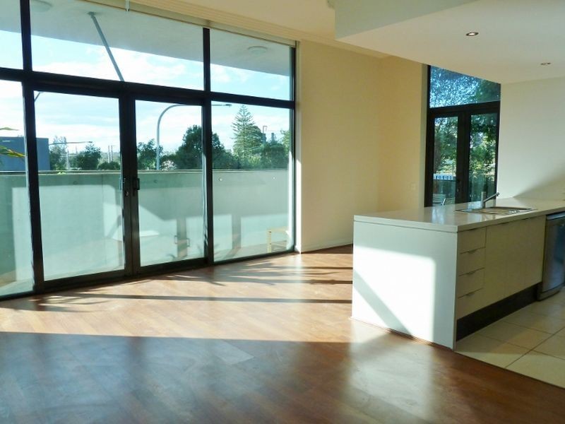 2/50 Walker St, Rhodes NSW 2138