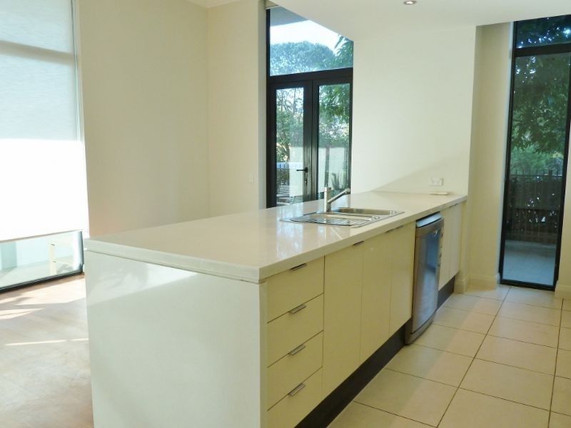 2/50 Walker St, Rhodes NSW 2138