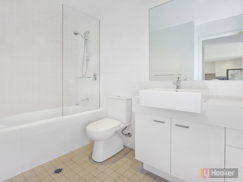 783/33 Hill Road, Wentworth Point NSW 2127