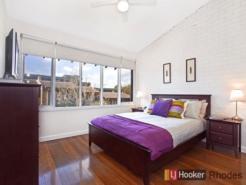 8/13-17 Llewellyn Street, Rhodes NSW 2138