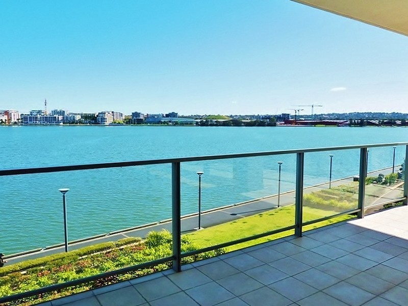 302/4 Lewis Ave, Rhodes NSW 2138