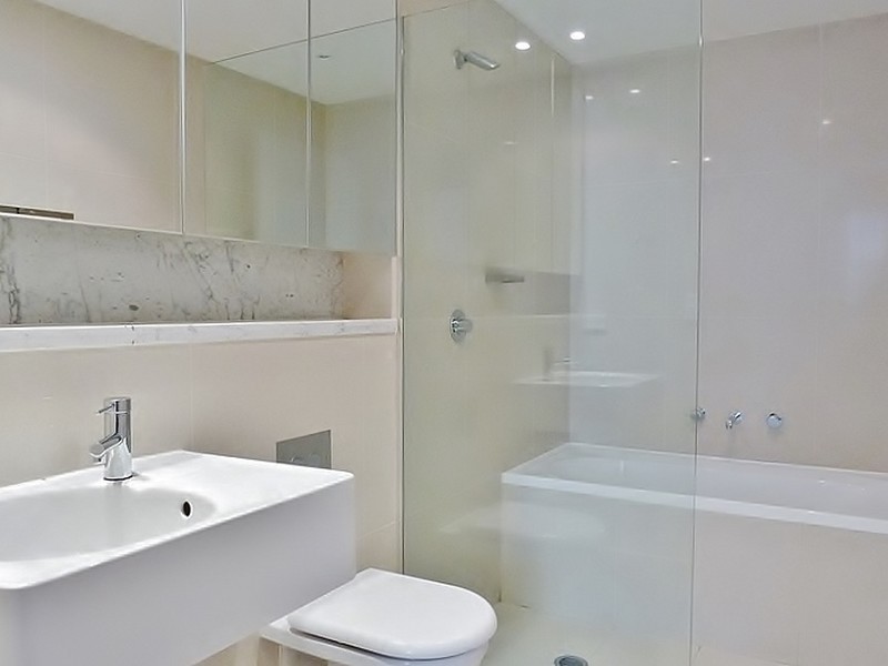 302/4 Lewis Ave, Rhodes NSW 2138