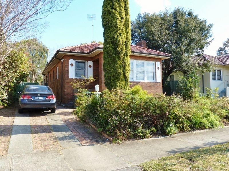 5 Ismay St, Homebush NSW 2140