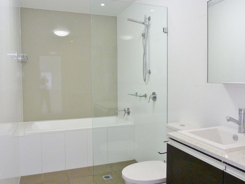 A811/40 Shoreline Drive, Rhodes NSW 2138