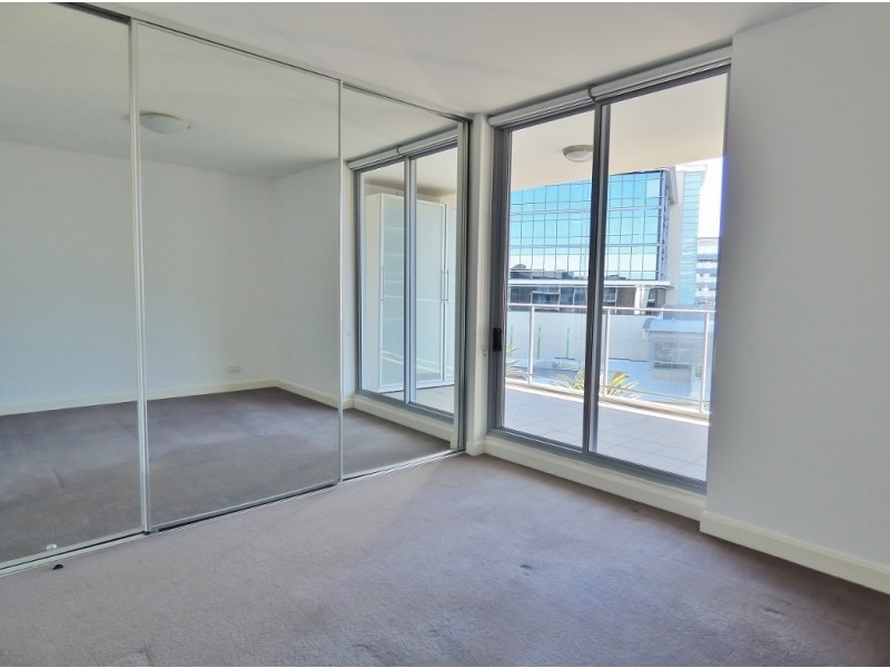 602/10 Rider Blvd, Rhodes NSW 2138
