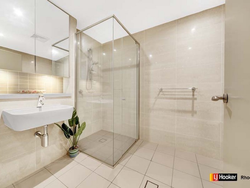 40/2 Nina Gray Ave,, Rhodes NSW 2138
