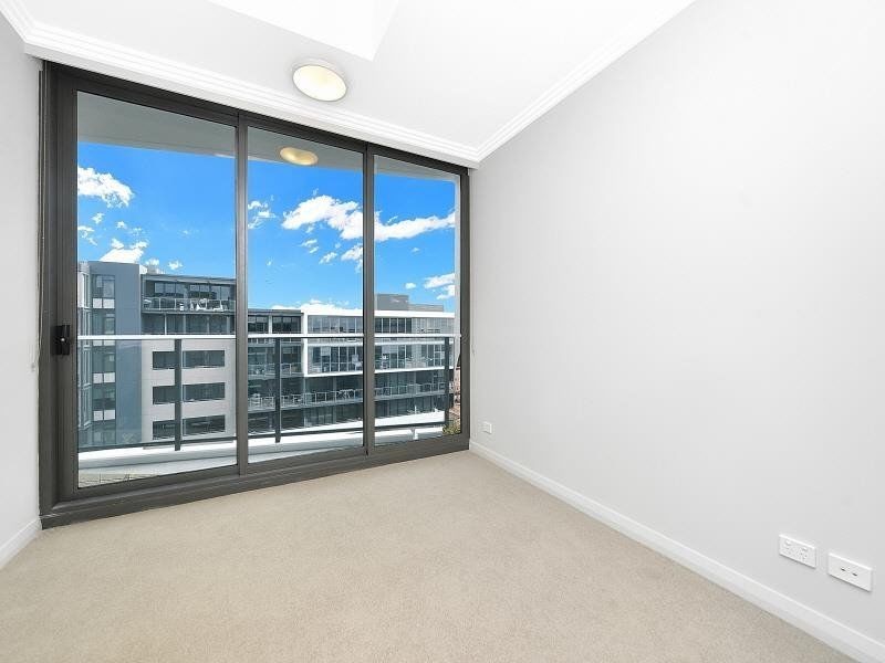 701/5 Waterways Rd, Wentworth Point NSW 2127