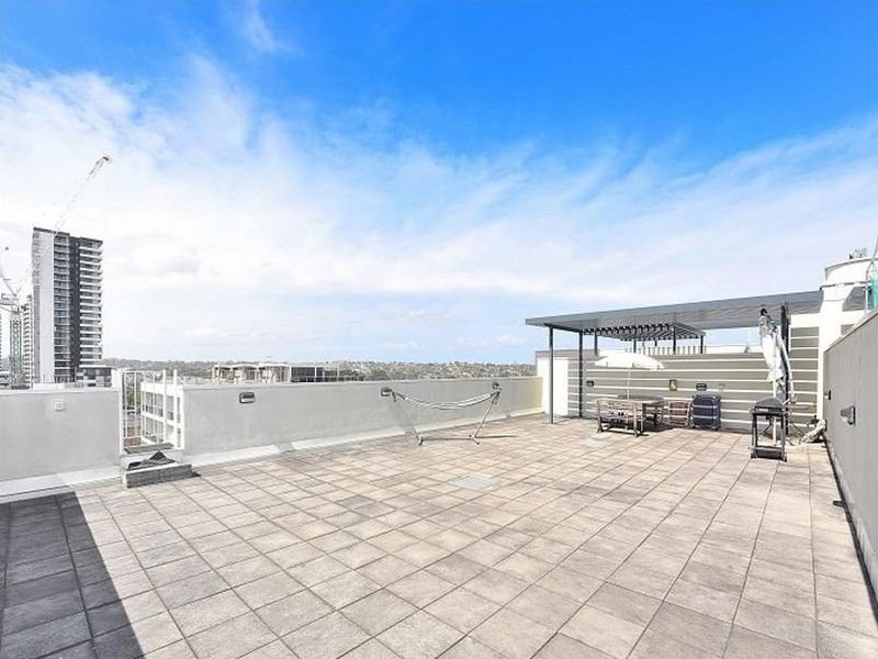 704/18 Walker Street, Rhodes NSW 2138