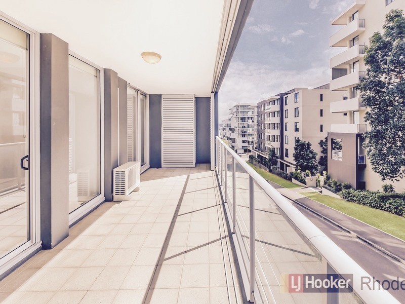 42 Rider Blvd, Rhodes NSW 2138