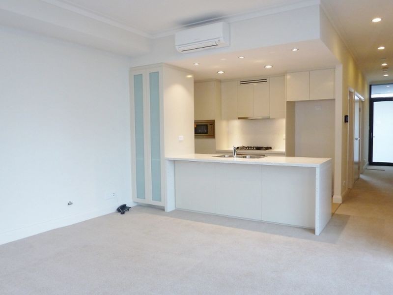 B101/2 Timbrol Ave, Rhodes NSW 2138