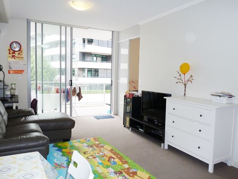 A606/40 Shoreline Drive, Rhodes NSW 2138