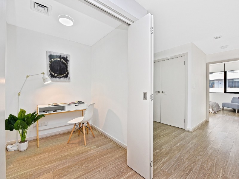 502/1 Waterways Street, Wentworth Point NSW 2127