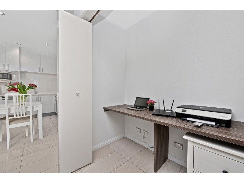 303/8B Mary Street, Rhodes NSW 2138