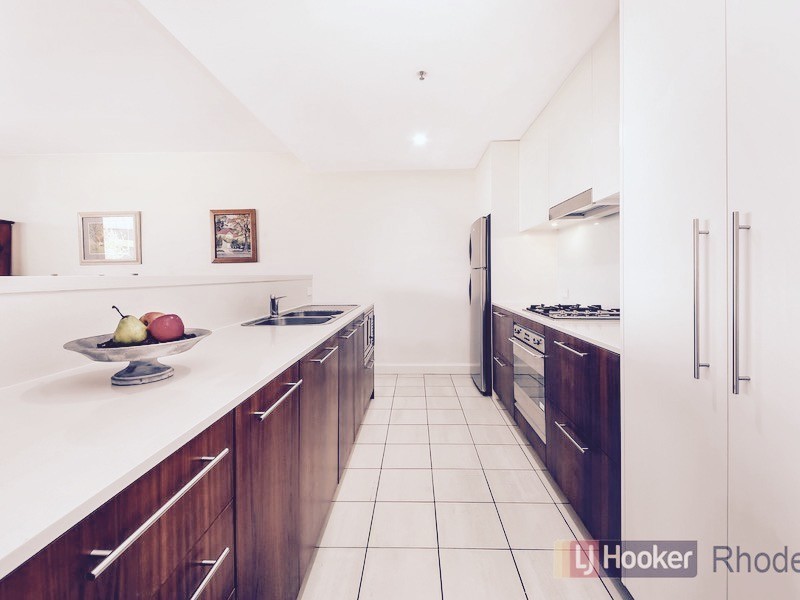 302/2 Rider Blvd, Rhodes NSW 2138