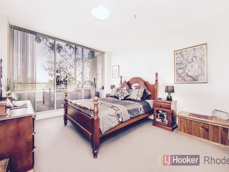 302/2 Rider Blvd, Rhodes NSW 2138