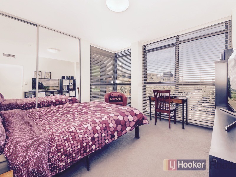 302/2 Rider Blvd, Rhodes NSW 2138