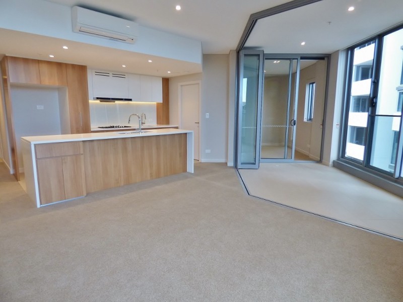 805/2 Wentworth Pl, Wentworth Point NSW 2127