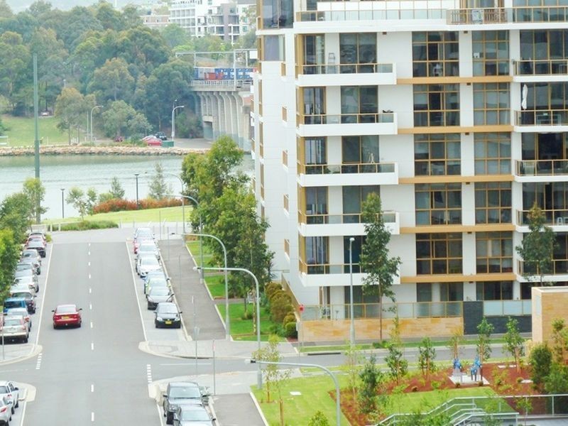 813/42 Shoreline Drive, Rhodes NSW 2138