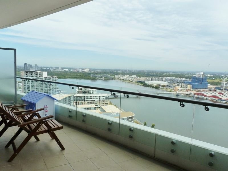 2208/87 Shoreline Dr, Rhodes NSW 2138