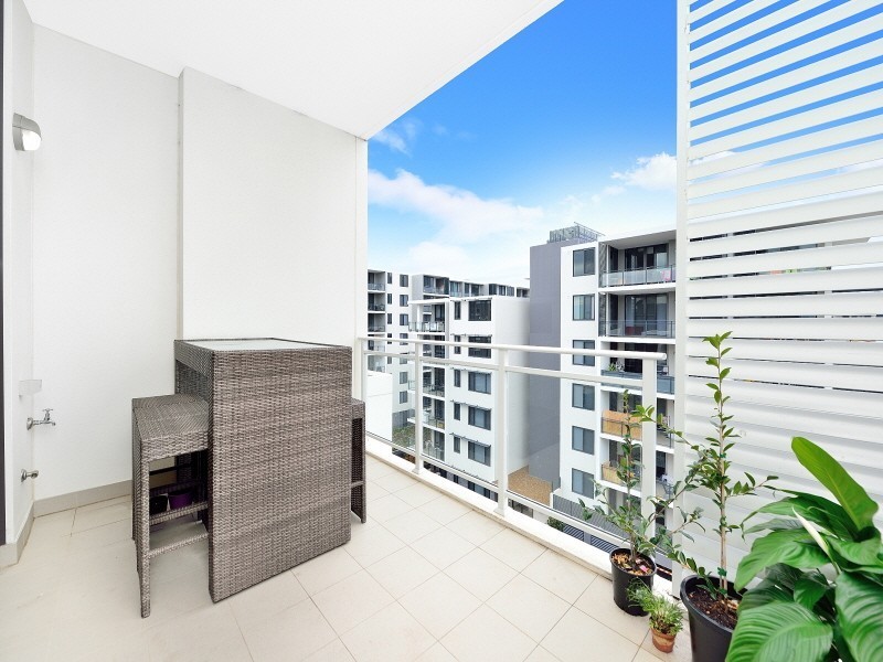 624/45 Amalfi Drive, Wentworth Point NSW 2127