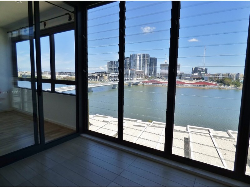 807/36 Shoreline Dr, Rhodes NSW 2138