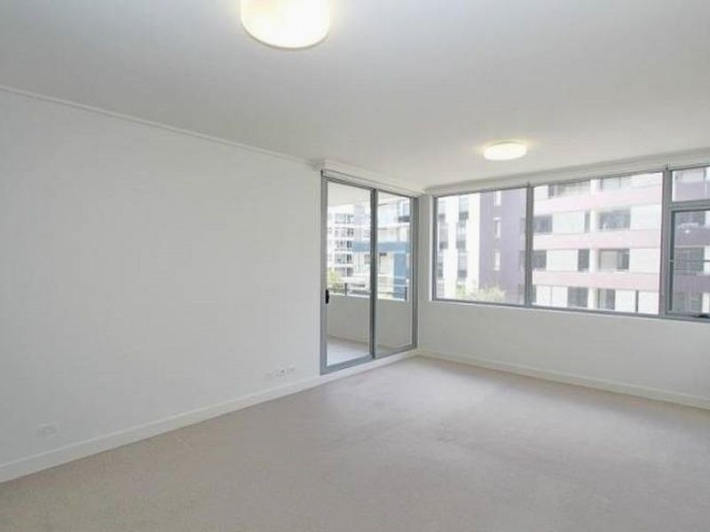 505/16 Shoreline Drive, Rhodes NSW 2138