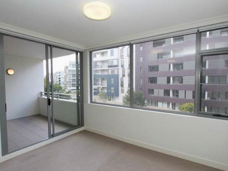 505/16 Shoreline Drive, Rhodes NSW 2138