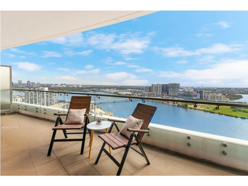 87 Shoreline Drive, Rhodes NSW 2138