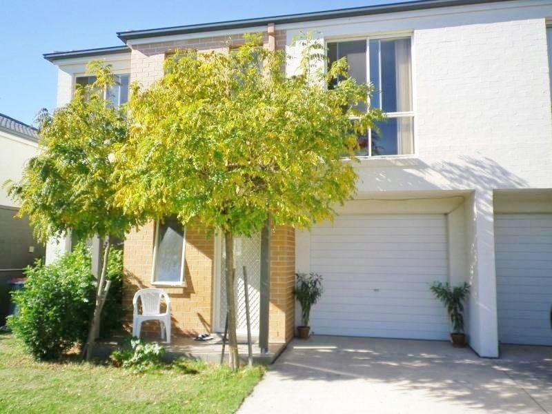 6 Paperbark Drive, Woodcroft NSW 2767