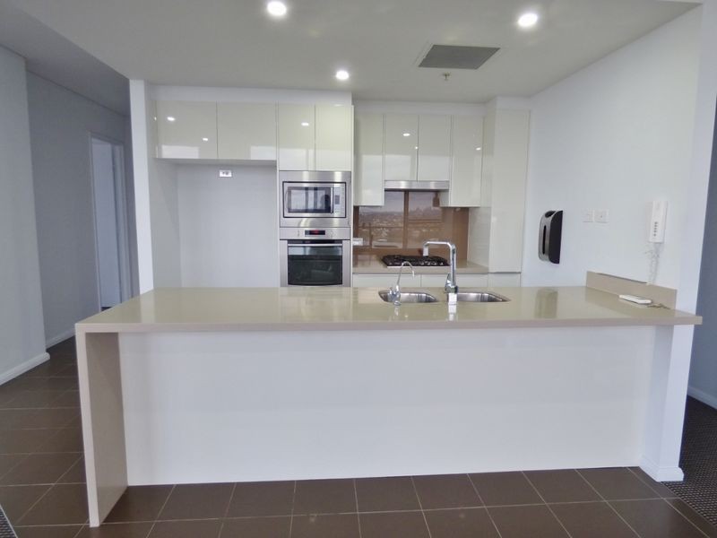 2304/87 Shoreline Drive, Rhodes NSW 2138