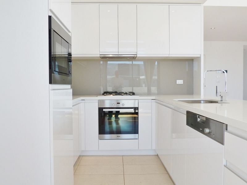 902/42 Shoreline Drive, Rhodes NSW 2138