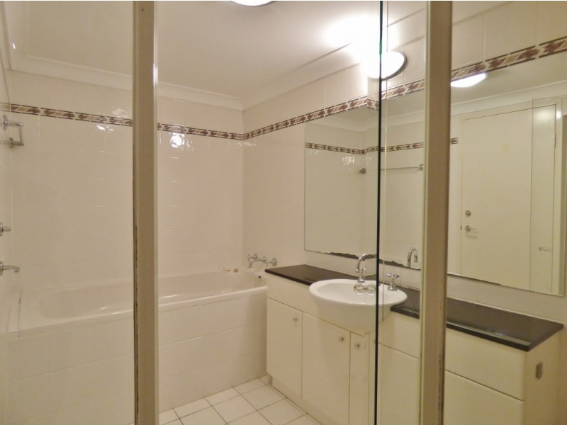806/10 Wentworth Drive, Liberty Grove NSW 2138