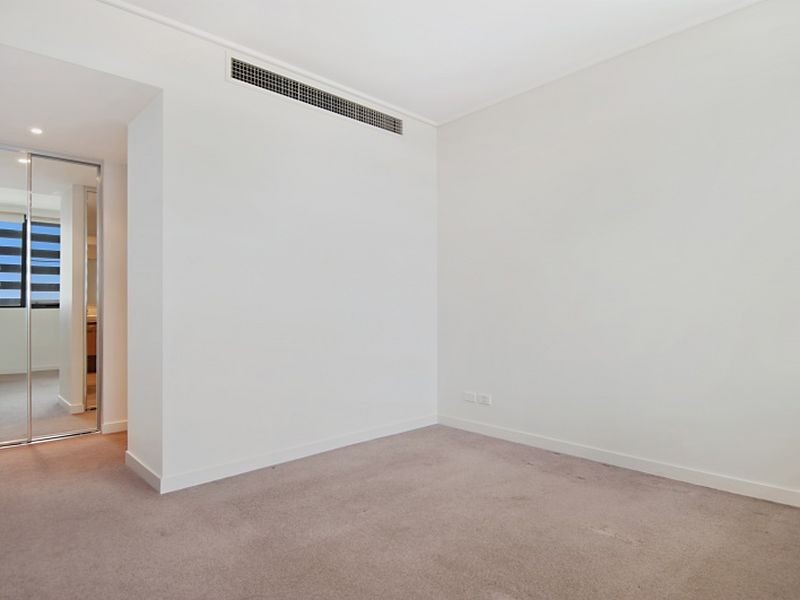 803/88 Rider Boulevard, Rhodes NSW 2138