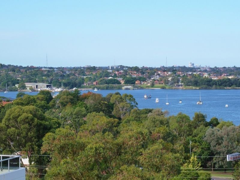 704/18 Walker St, Rhodes NSW 2138