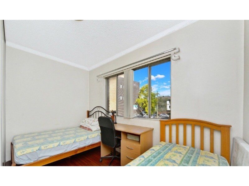 17/2-4 London Street, Campsie NSW 2194