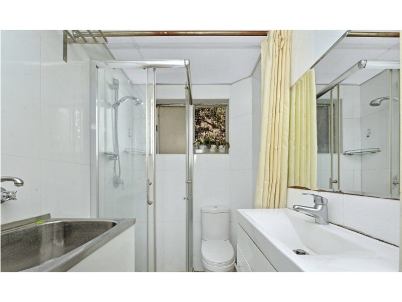 17/2-4 London Street, Campsie NSW 2194