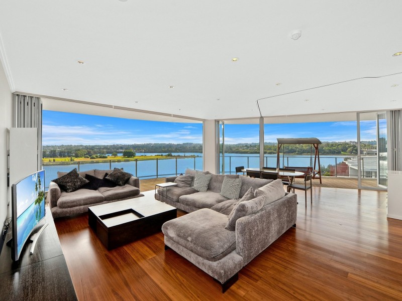 703/3 Timbrol Ave, Rhodes NSW 2138