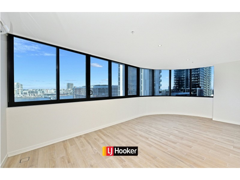 11 Wentworth Place, Wentworth Point NSW 2127