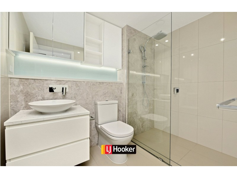 11 Wentworth Place, Wentworth Point NSW 2127