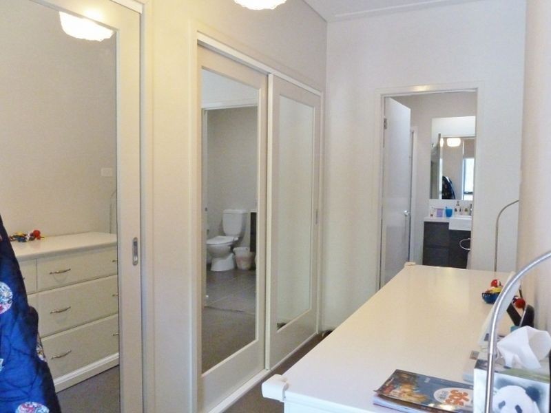 26 Broadoaks Street, Ermington NSW 2115