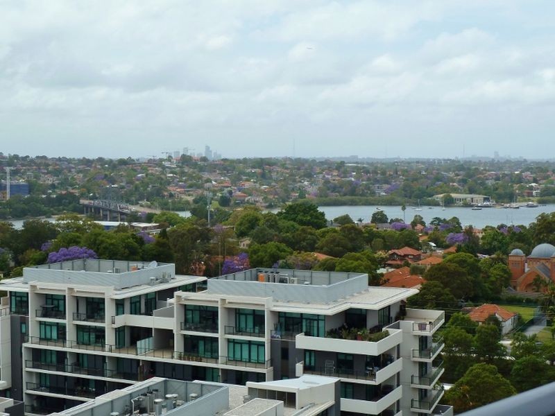 1306/63 Shoreline Drive, Rhodes NSW 2138