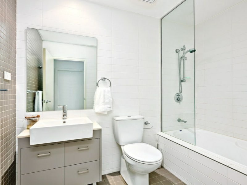 709/19 Hill Road, Wentworth Point NSW 2127